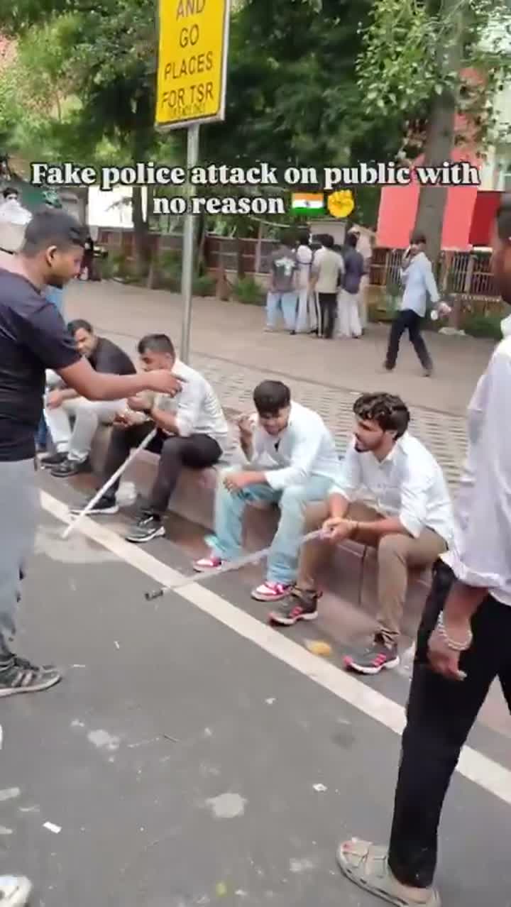 Cockroach Janta Party - इनका अहंकार तो देखो जैसे देश के बच्चे कोई खिलौना हो , जो इनको इनके बा...
